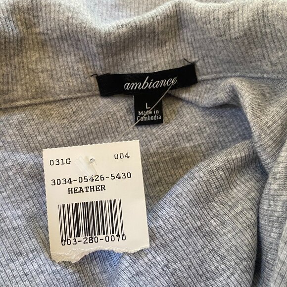 AMBIANCE Gray Ribbed knit Collared Zip front Crop Cropped Shirt *SMALL* - Picture 5 of 5